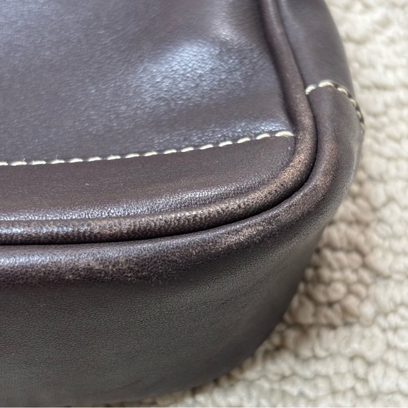 Coach Vintage Hampton Demi Baguette Shoulder Bag - Picture 10 of 16